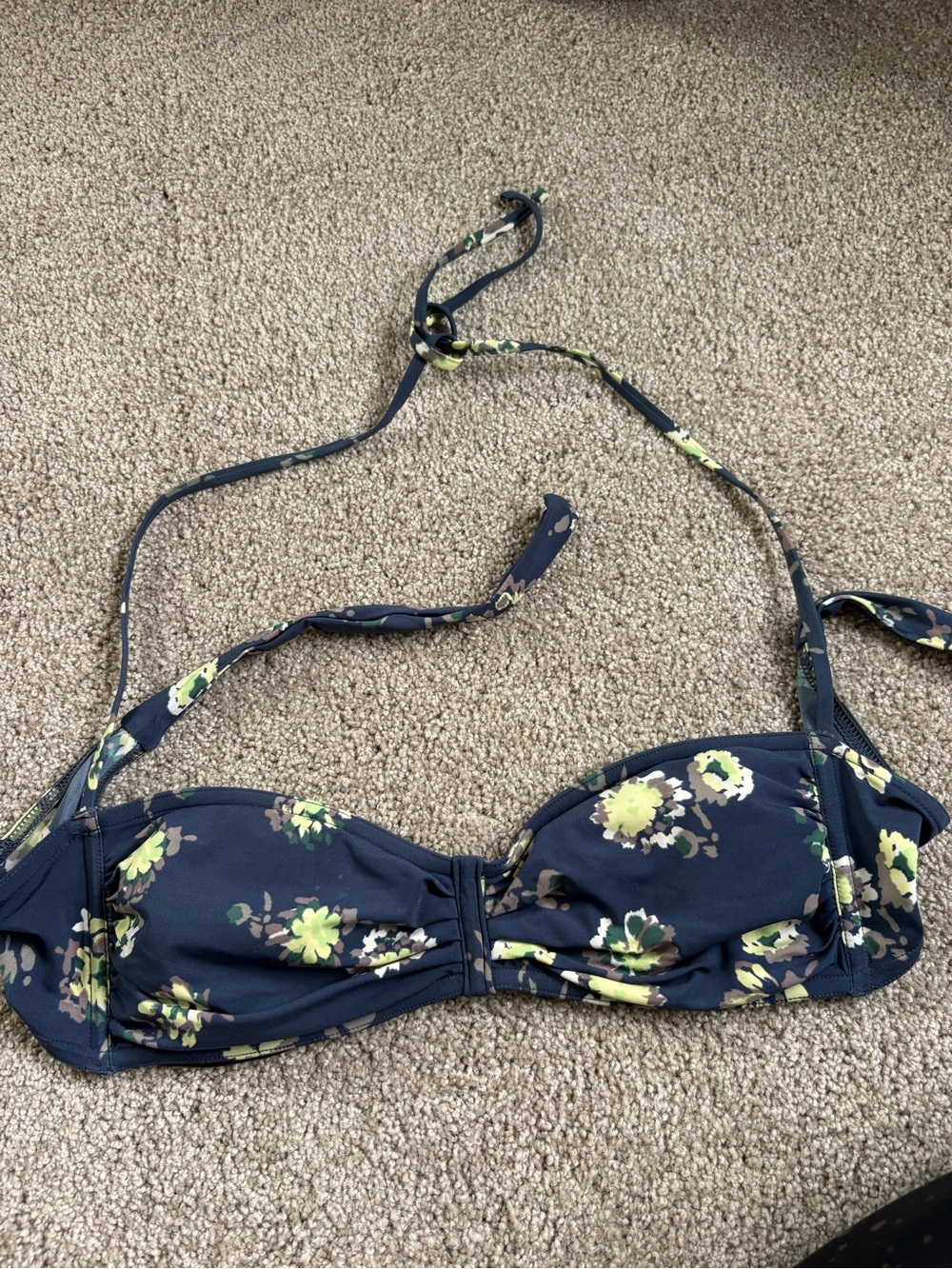Gap body Navy Floral Bandeau Bikini Top